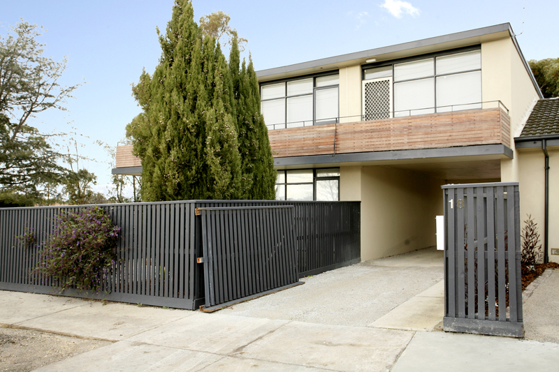 ONE BEDROOM UNIT Picture 1