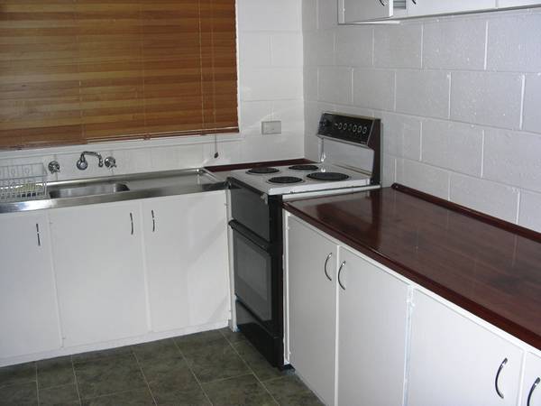 Right by the Barwon River- 6 month lease Picture