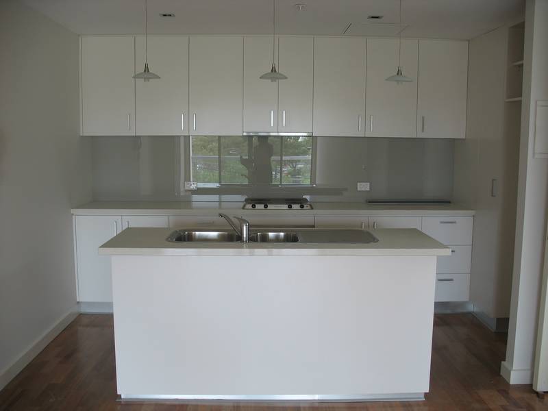 Be where the action is ! Picture 2