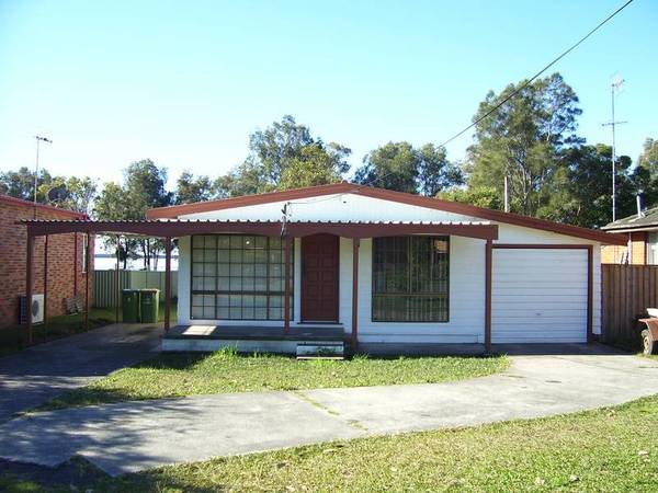 Waterfront lifestyle... Picture 1