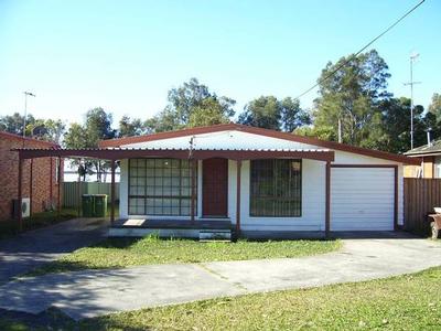 Waterfront lifestyle... Picture