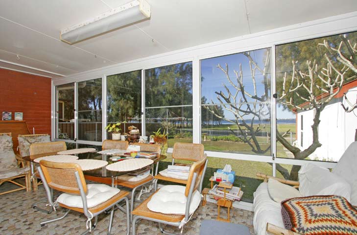 Views across Tuggerah Lakes Picture 3