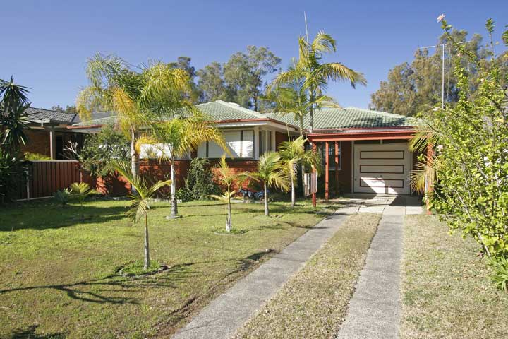 Views across Tuggerah Lakes Picture 1