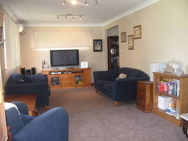 CUTE TO BOOT! Picture CUTE TO BOOT! Picture