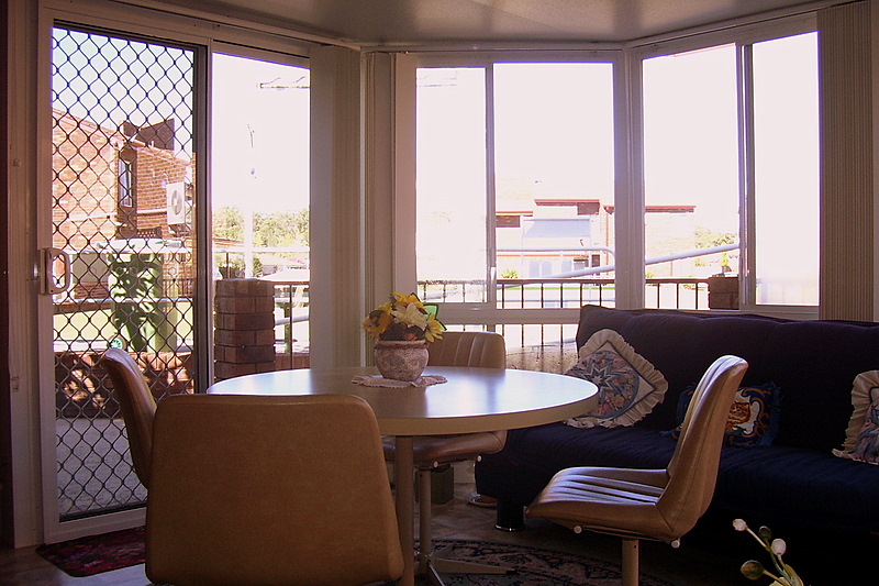 BLINK AND YOULL MISS IT! Picture 2