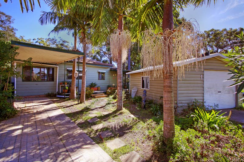 THROW A LINE IN... Picture 2