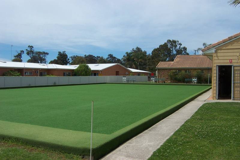 SOUGHT AFTER UNIT IN BERKELEY VILLAGE Picture 3