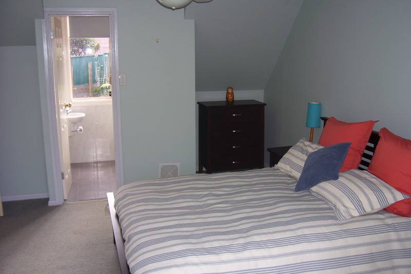 SPACIOUS WITH STYLE Picture 3