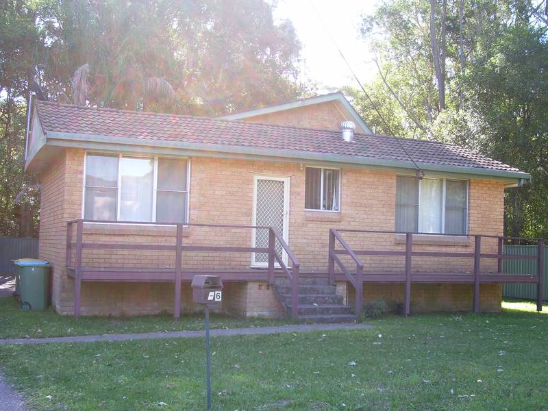 Peaceful 2-bedroom duplex Picture 1