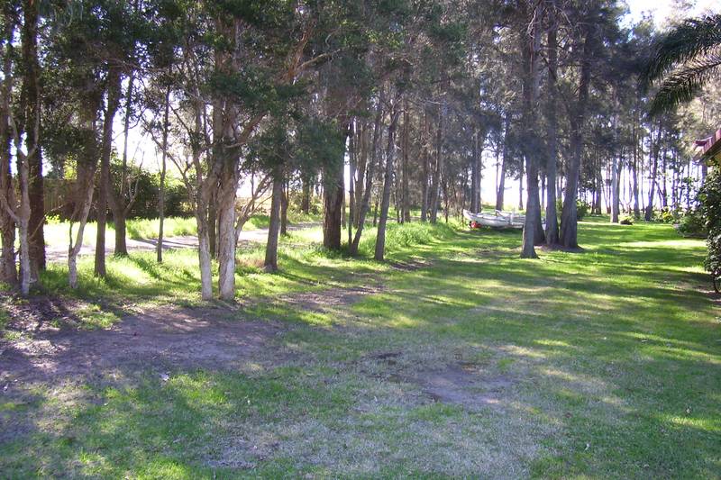 WATERFRONT RESERVE - AUCTION THIS SATURDAY!! Picture 1