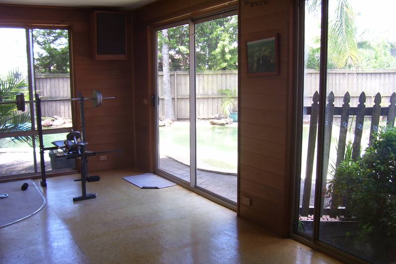 ENTERTAINERS DELIGHT Picture 2