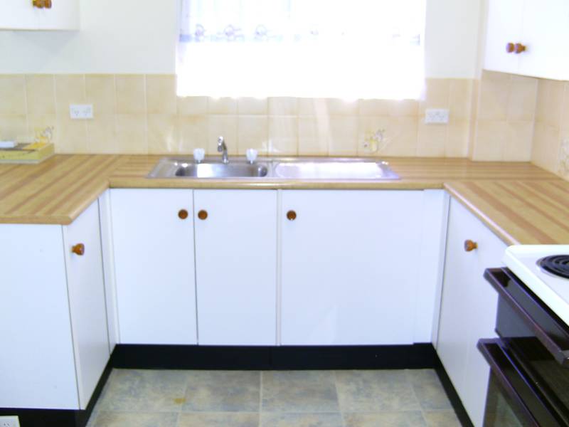 RELAXED LIFESTYLE Picture 2