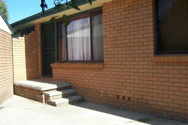 $180.00 A WEEK! Picture 2