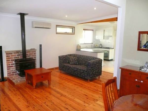 SOLD BY GRAY'S Picture 1