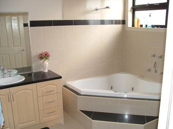 EXTRA, EXTRA, READ ALL ABOUT IT! Picture 3