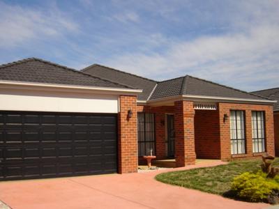 LUXURIOUS 4 PLUS STUDY Picture LUXURIOUS 4 PLUS STUDY Picture