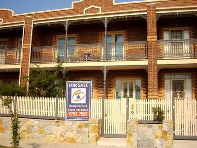 THE BACHELOR PAD Picture THE BACHELOR PAD Picture