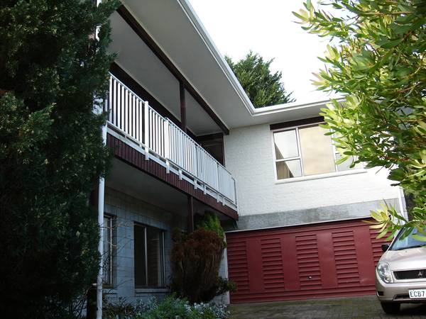 Space
Privacy and Views Picture Space
Privacy and Views Picture