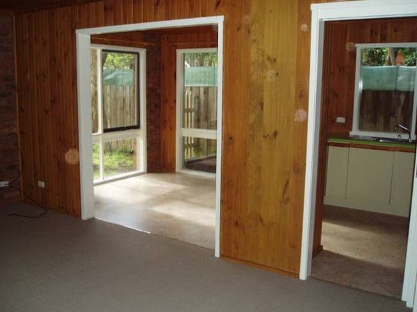 BEACHSIDE BEAUTY Picture