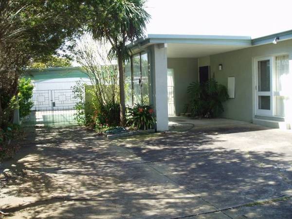 PERFECT HOLIDAY HOME Picture 2