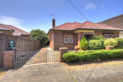 Million Dollar Location Picture