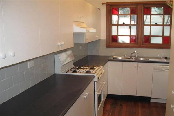 Peaceful Location! Picture 2