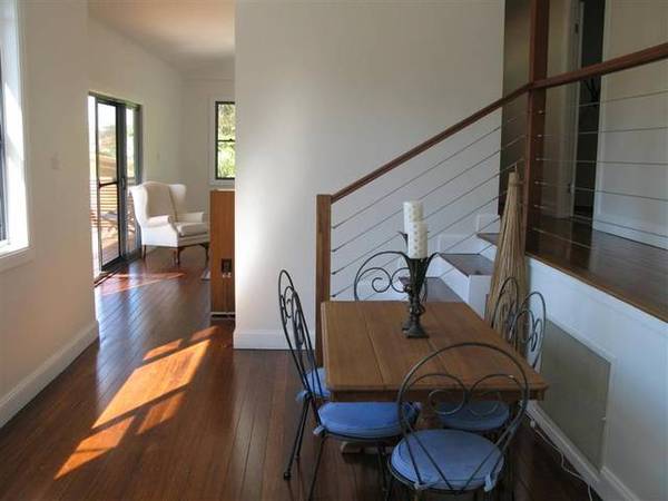 Contemporary Elegance Picture Contemporary Elegance Picture