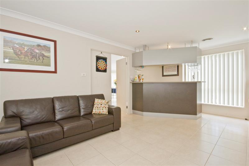 Big, Bold and Beautiful Picture 3