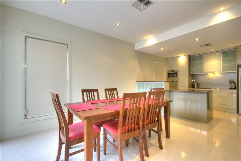 Sun Surf & Style Picture 3