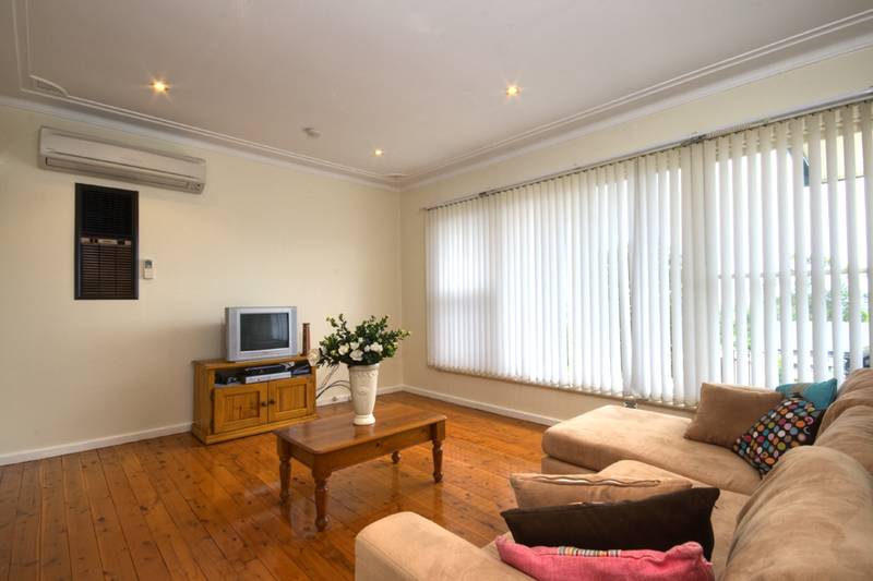 Location! Location! Picture 2