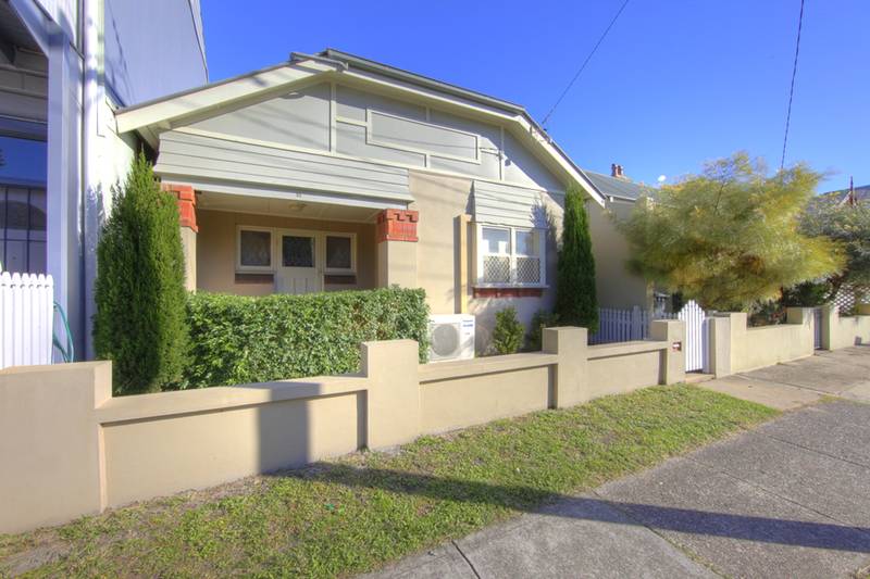 Fantastic Location Picture 1