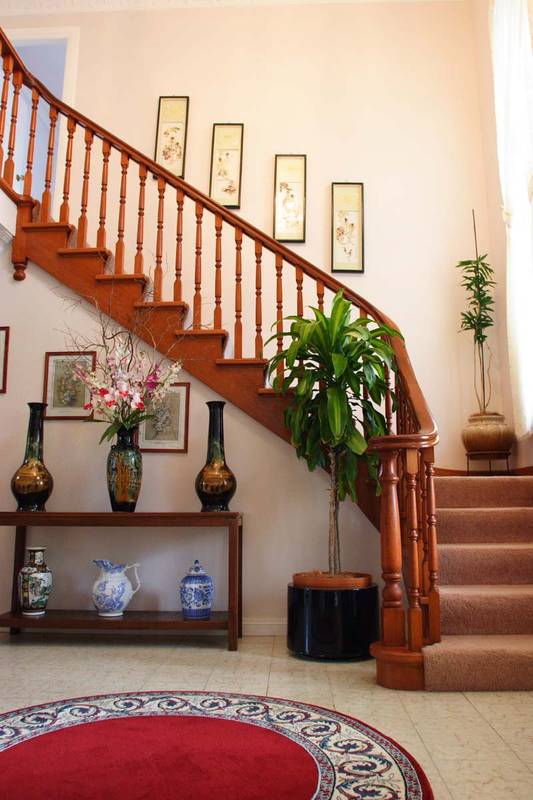 Great Family home with Pool Picture 3