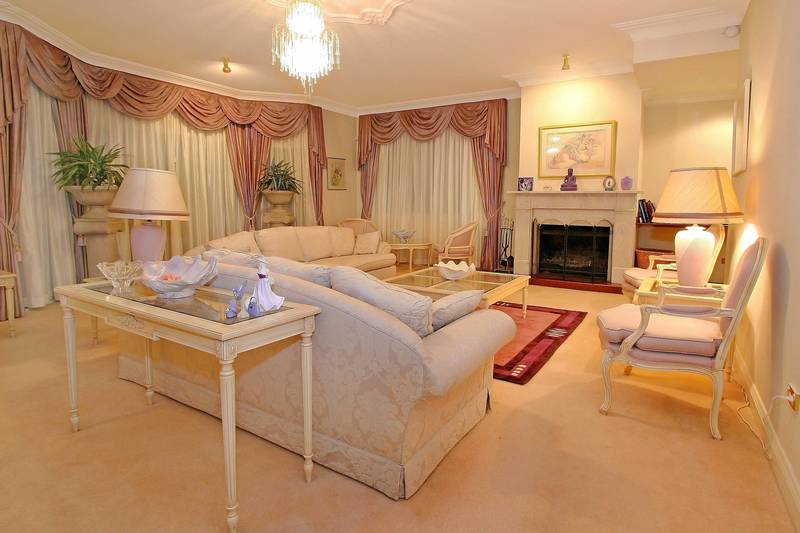 MAGNIFICENT LIFESTYLE ESTATE Picture 3