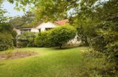 POTENTIAL TO RENOVATE/REBUILD -
LAND VALUE- POA Picture