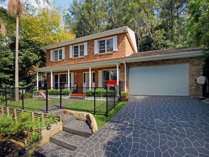 NESTLED WITH NATURE Picture 3