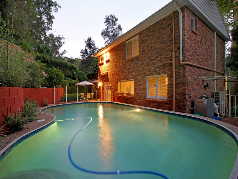 NESTLED WITH NATURE Picture 2