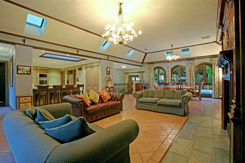 One of Wahroonga's Finest
Family Homes Picture 3