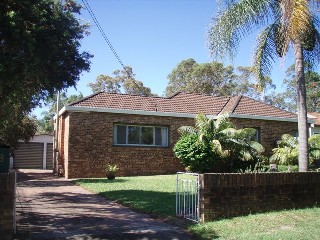 QUAINT HOME - PETS O.K. LAWN MOWING INCLUDED IN RENT! Picture 1