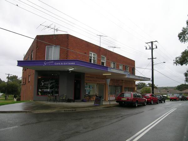 MIXED DEVELOPMENT (2 x Unit & 2 x Shops) Picture 1