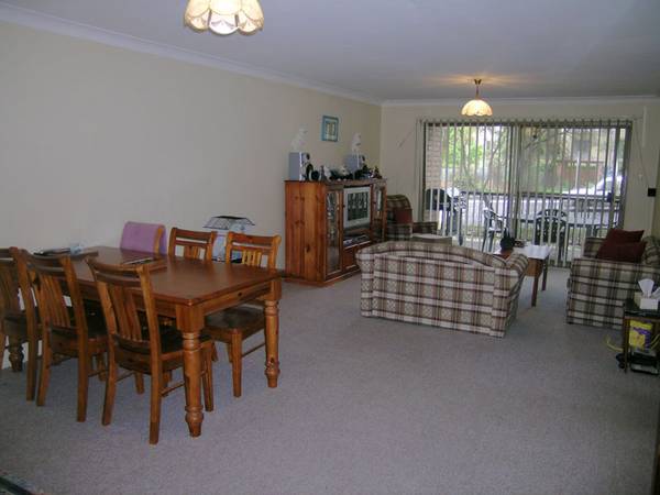 HUGE UNIT Picture HUGE UNIT Picture