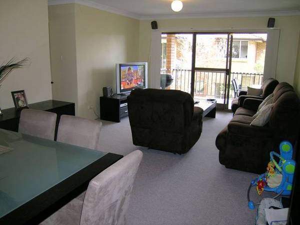 NORTH FACING, TOP FLOOR Picture