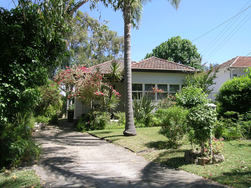 HOUSE - 2 BEDROOMS + STUDY - OYSTER BAY Picture