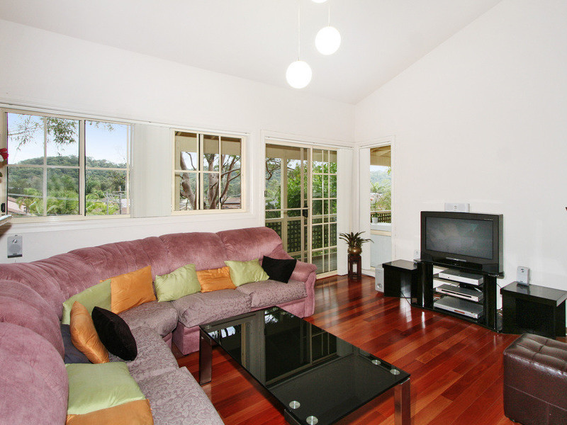 VALLEY VIEWS GALORE Picture 2