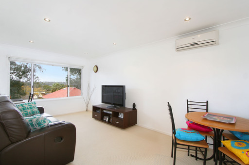 OYSTER BAY - 2 BEDROOMS Picture 2