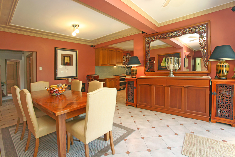 PRIVACY, POSITION AND POTENTIAL Picture 2