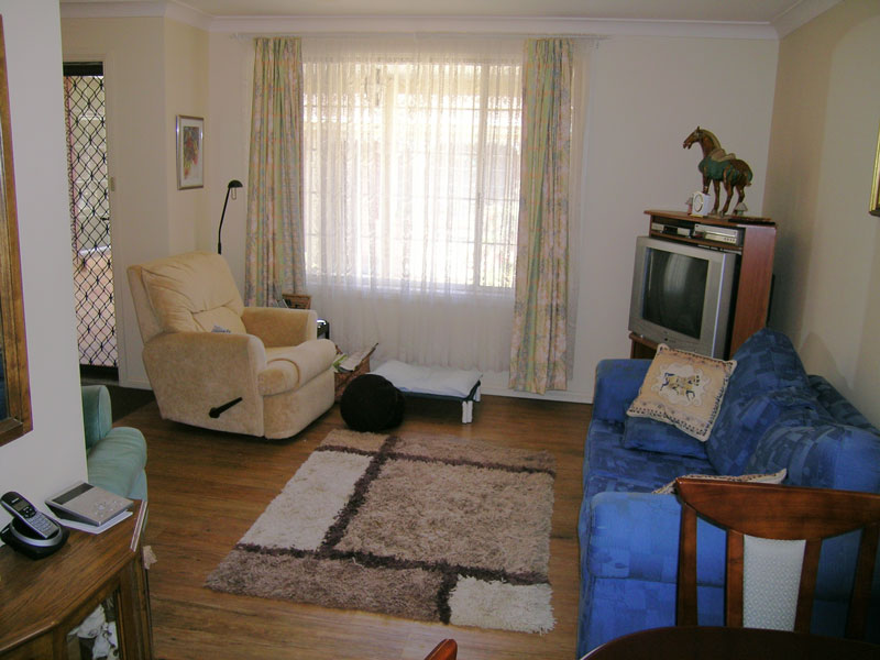 FREE STANDING VILLA Picture 2