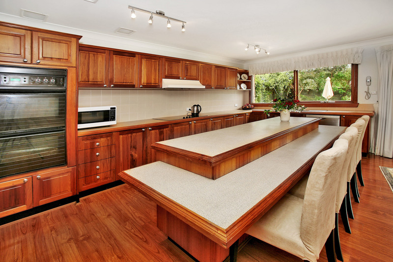 PERFECT FOR THE WHOLE FAMILY Picture 3