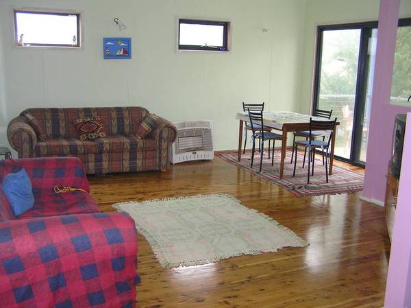 'Old Bay Location' Picture 2