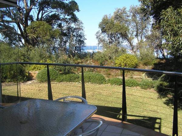 AFFORDABLE BEACH FRONT LIVING Picture 1