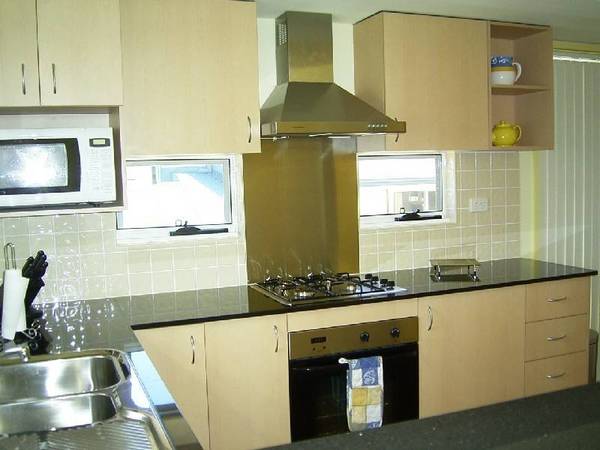 AFFORDABLE BEACH FRONT LIVING Picture 2